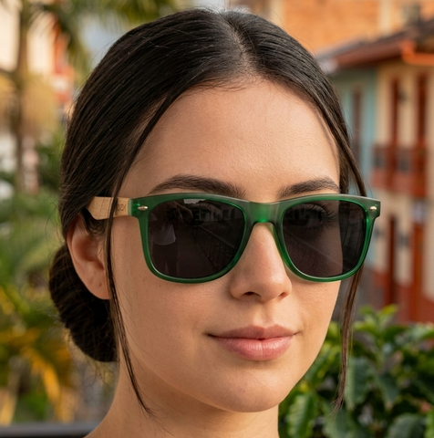 WALK THIS WAY - MATTE GREEN // Gafas de Sol con Madera