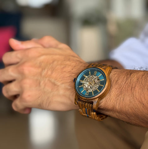 LUXEMBURGO // Reloj de Madera