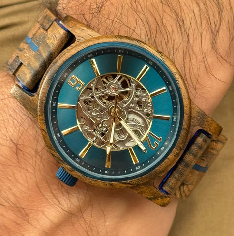 LUXEMBURGO // Reloj de Madera