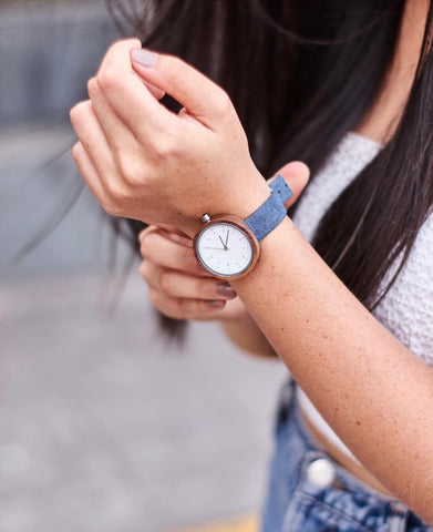 PHILADELPHIA // Reloj de Madera y Cuero