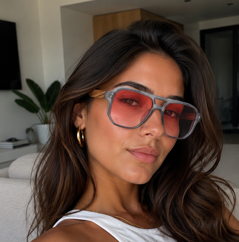 HIGH VOLTAGE - GRAY TRANSLUCENT // Gafas de Sol con Madera