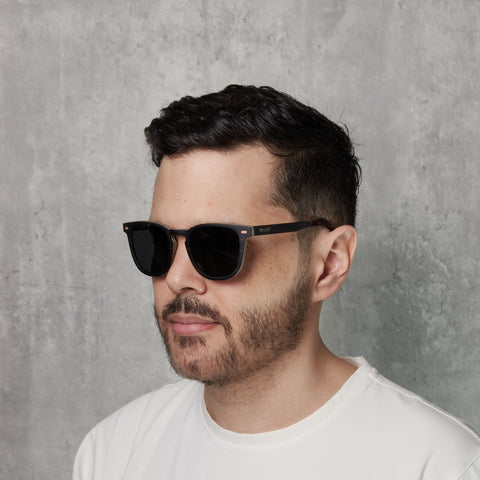 SUCK MY KISS - BLACK // Gafas de Sol