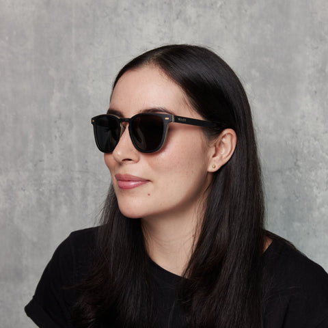 SUCK MY KISS - BLACK // Gafas de Sol